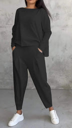 Solid color crew neck long-sleeved suit | Lindgren Studio